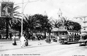 PA c- 026- Place d'Armes- trams et autobus